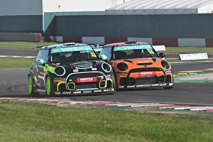 Vertu MINI Challenge Prints: CZ2_2433 Max Edmundson, MINI JCW, Pro Alloys Racing.jpg