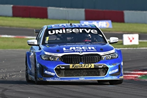 CZ2_2775 Jake Hill, BMW 330i M Sport, Laser Tools Racing with MB Motorsport.jpg