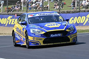 Round 4 Prints: CZ2_3787 Dan Cammish, Ford Focus ST, NAPA Racing UK.jpg