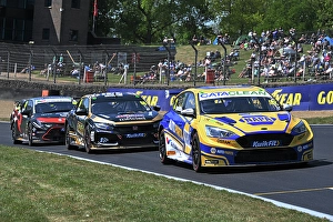 Round 4 Prints: CZ2_3837 Daniel Rowbottom, Ford Focus ST, NAPA Racing UK.jpg