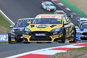 Round 5 Prints: CZ2_4649 Ashley Sutton, Ford Focus ST, NAPA Racing UK.jpg