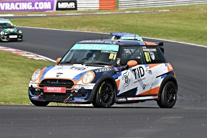 Prints of Luca Marinoni Osborne, Westbourne Motorsport, 2025 Vertu MINI Challenge Trophy, two twenty minute races a over the weekend, single marque racing BTCC Brands Hatch May 2025 Prints: CZ2_4854 Luca Marinoni Osborne, Westbourne Motorsport.jpg