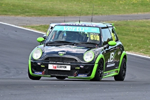 Prints of Louis Fleet, Team Avago, 2025 Vertu MINI Challenge Trophy, two twenty minute races a over the weekend, single marque racing BTCC Brands Hatch May 2025 Prints: CZ2_4891 Louis Fleet, Team Avago.jpg