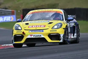 Jacob Tofts Prints: CZ2_5390 Jacob Tofts, Porsche 718 Cayman GT4 RS Clubsport