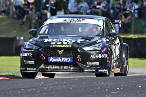 Round 6 Prints: CZ2_5585 Dexter Patterson, Cupra Leon, ROKiT Racing with Un-Limited Motorsport.jpg
