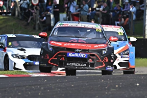 Round 6 Prints: CZ2_5595 Gordon Shedden, Toyota Corolla GR Sport, Toyota Gazoo Racing with IAA.jpg
