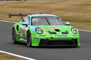 Oliver White Prints: CZ2_5783 Oliver White, Eden Motorsport, Porsche 911 GT3 Cup.jpg