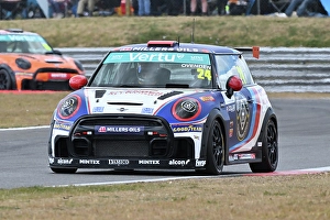 Jcw 275hp Prints: CZ2_6357 Tom Ovenden, MINI JCW, EXCELR8 Driver Development Programme.jpg