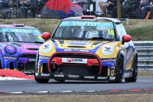 CZ2_6437 Lewis Selby, MINI JCW, NAPA Racing UK.jpg