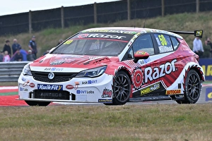 Rounds 7 8 9 Prints: CZ2_6826 Nick Halstead, Vuaxhall Astra, Motor Parts Direct with Power Maxed Racing.jpg