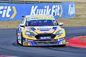 Rounds 7 8 9 Prints: CZ2_7427 Daniel Rowbottom, Ford Focus ST, NAPA Racing UK.jpg