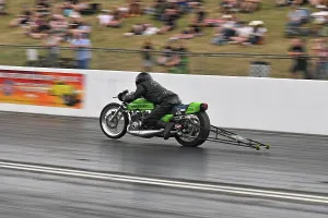 CZ2_9746 Dean Stevens, Kawasaki H2.jpg