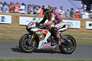 The Winning Formula - Runners And Riders Prints: CZ3_0968 John McGuinness, Honda CBR 1000RR-R Fireblade.jpg