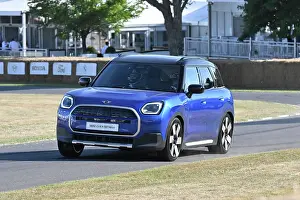 Manufacturer Experiential Run Prints: CZ3_2028 MINI Countryman.jpg