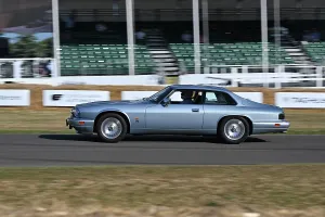 Application Of Modern Technology Prints: CZ3_2111 Jaguar P60 XJS V12.jpg