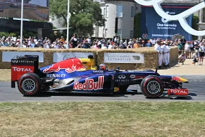World Champions Prints: CZ3_2804 Patrick Friesacher, Red Bull Racing-Renault RB8.jpg