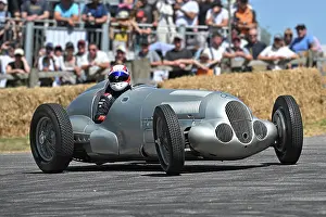 CZ3_3668 Hans Joachim Stuck, Mercedes-Benz W125.jpg