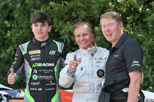 CZ3_3701 Emmo Jnr Fittipaldi, Emmerson Fittipaldi, Mika Hakkinen.jpg