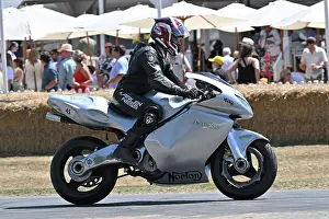 The Winning Formula - Runners And Riders Prints: CZ3_4830 Allen Millyard, Norton Nemesis V8.jpg