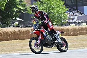The Winning Formula - Runners And Riders Prints: CZ3_4977 Honda CRF 450 Rally.jpg
