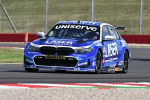 CZ4_0673 Jake Hill, BMW 330i M Sport, Laser Tools Racing with MB Motorsport.jpg