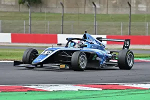 Halo Device Prints: CZ4_1113 Oleksandr Savinkov, Virtuosi Racing.jpg