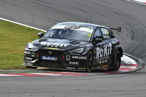 Dexter Patterson Prints: CZ4_1229 Dexter Patterson, Cupra Leon, ROKiT Racing with Un-Limited Motorsport.jpg