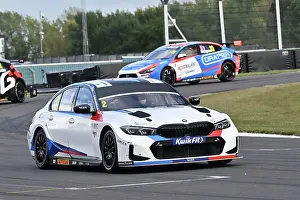 Round 24 Prints: CZ4_2066 Daryl DeLeon, BMW 330i M Sport, WSR.jpg
