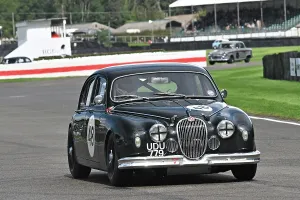 St Mary’s Trophy Prints: CZ4_3618 Matt Neal, Richard Butterfield, Jaguar Mk1.jpg