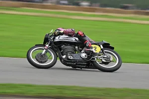 CZ4_8404 Francois Rivaz, Storm Stacey, Norton Manx 30M.jpg