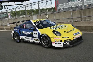 Wet Weather Tyres Prints: CZ4_8918 Max Coates, Duckhams Yuasa Racing by Graves Motorsport, Porsche 911 GT3 Cup.jpg