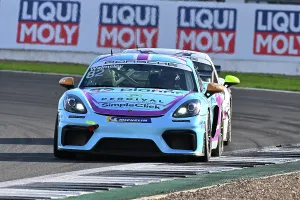 21st September 2025 Prints: CZ5_0788 Lydia Walmsley, Graves Motorsport, Porsche 718 Cayman GT4 Clubsport.jpg