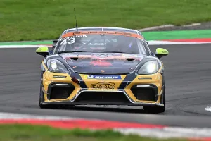 Tom Bradshaw Prints: CZ5_1983 Tom Bradshaw, Toro Verde GT, Porsche 718 Cayman GT4 RS Clubsport.jpg