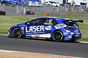 Kent Da3 8ng Prints: CZ5_6834 Gordon Shedden, Toyota Corolla GR Sport
