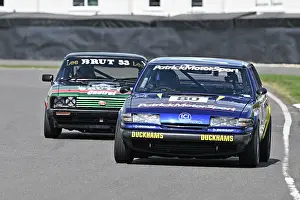 Myles Poulton Prints: CZ5_8635 Myles Poulton, Alex Brundle, Rover 3500 SD1.jpg
