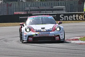 Masters Prints: CZ6_2879 Max Coates, Graves Motorsport, Porsche 911 GT3 Cup.jpg