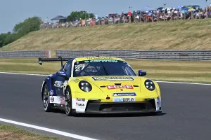 Masters Prints: CZ6_2990 Jacob Tofts, Duckhams Yuasa Racing by Graves Motorsport, Porsche 911 GT3 Cup.jpg