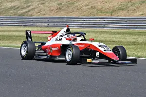 Halo Device Prints: CZ6_3026 Roman Felber, Fortec Motorsport.jpg