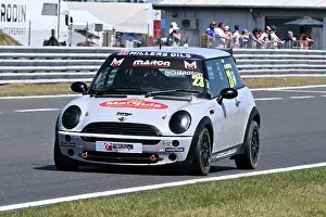 Graduate Cup Prints: CZ6_3692 Leo Richardson, Graves Motorsport.jpg