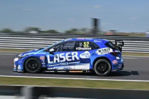 Sustainable Fuels Prints: CZ6_3848 Gordon Shedden, Toyota Corolla GR Sport
