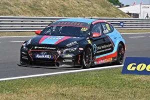 Sustainable Fuels Prints: CZ6_3869 James Dorlin, Hyundai i30N, Restart Racing.jpg