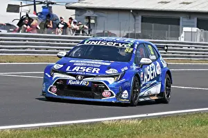 Sustainable Fuels Prints: CZ6_3897 Gordon Shedden, Toyota Corolla GR Sport