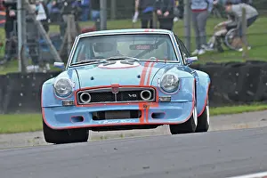 Simon Cripps Prints: CZ6_6263 Simon Cripps, MG BGT V8.jpg