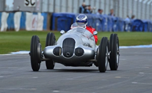 DHF 2013